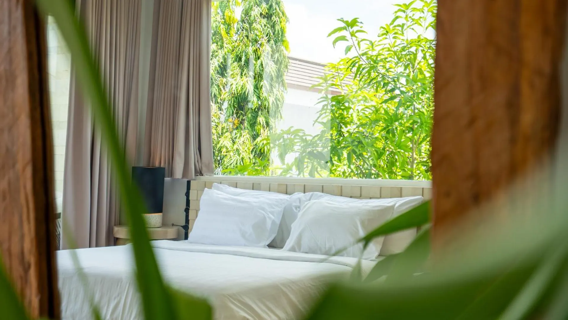 Skyfall Luxury Beach Villa Nusa Dua  Indonesia